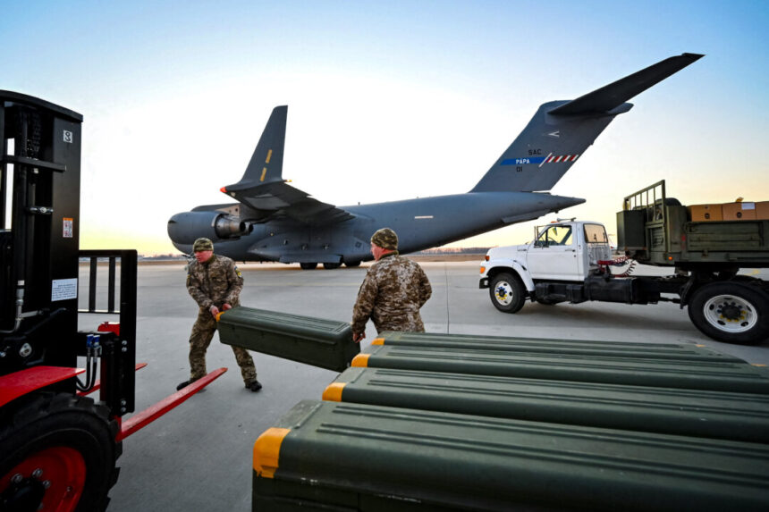 us-approves-$825-million-munitions-sale-to-ukraine