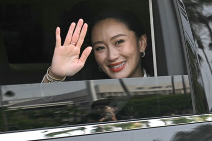 thailand’s-prime-minister-dismissed-by-top-court-over-cambodia-phone-call