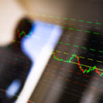 potential-fed-rate-cuts,-policy-driven-investments-raise-bubble-concerns