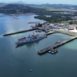 us-warships-pass-through-panama-canal-toward-southern-caribbean