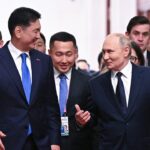labor-figures-criticise-dan-andrews,-bob-carr-for-attending-beijing-military-parade