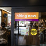 us-job-hopping-cools-as-openings-stall,-pay-gains-disappoint