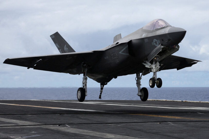 f-35s-moved-to-puerto-rico-as-us-military-build-up-in-caribbean-continues