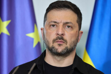 zelenskyy-rejects-putin’s-invitation-for-meeting-in-moscow:-‘he-can-come-to-kyiv’