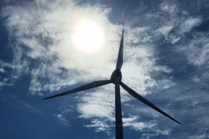 $530-billion,-59,000-workers-needed-for-2035-climate-goals:-bca-report