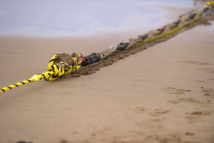 microsoft-reports-cuts-to-cables-in-red-sea