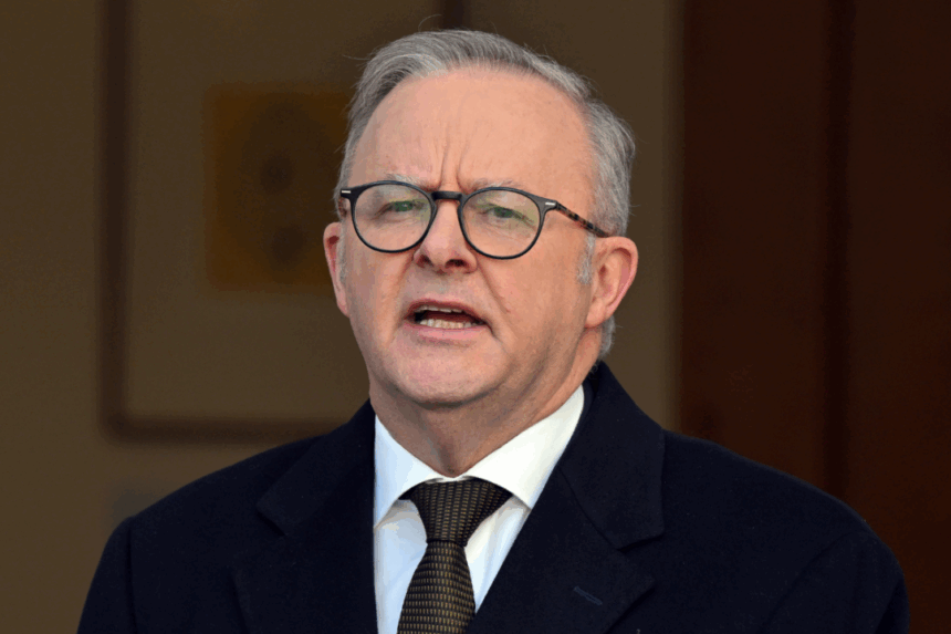 albanese-flies-to-vanuatu-as-signing-of-$500-million-deal-draws-closer