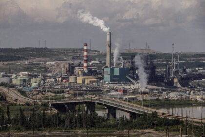 market-exists-in-europe-for-canadian-oil-and-gas,-european-parliament-chief-says