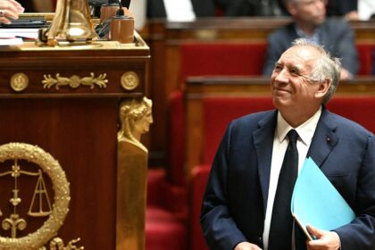 why-france’s-government-collapsed-(again),-and-what-macron-might-do-next