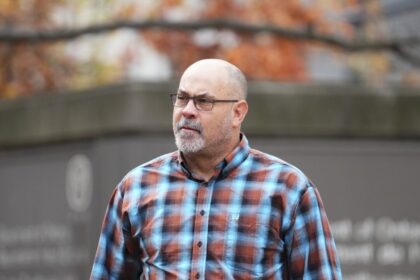 defence-lawyer-says-crown-has-no-grounds-to-seize-freedom-convoy-organizer’s-truck-‘big-red’