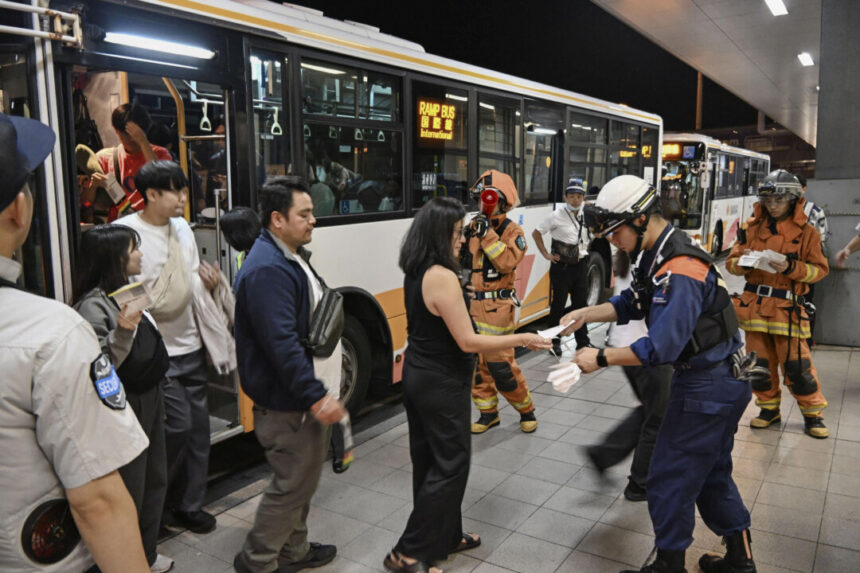 united-airlines-flight-makes-emergency-landing-in-japan,-2-injured