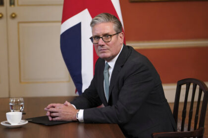 starmer:-we-will-not-‘surrender’-flag-to-be-symbol-of-violence-and-division