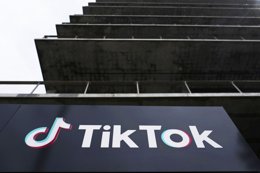 trump-extends-tiktok-ban-deadline-until-december-amid-deal-negotiations