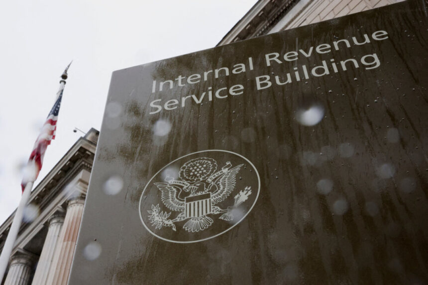 irs,-treasury-release-details-about-‘no-tax-on-tips’-deduction