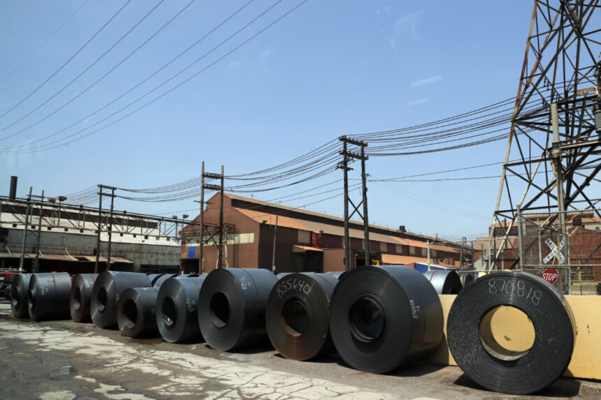 us-steel-changes-course-and-will-keep-processing-raw-steel-at-granite-city-plant-in-illinois