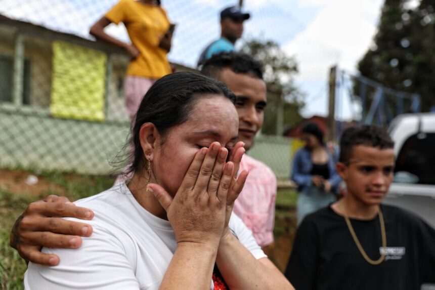 23-miners-rescued-after-43-hours-trapped-in-colombian-gold-mine