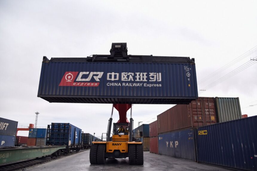 poland-reopens-border-with-belarus,-as-china-struggles-to-find-alternative-trade-routes-to-eu