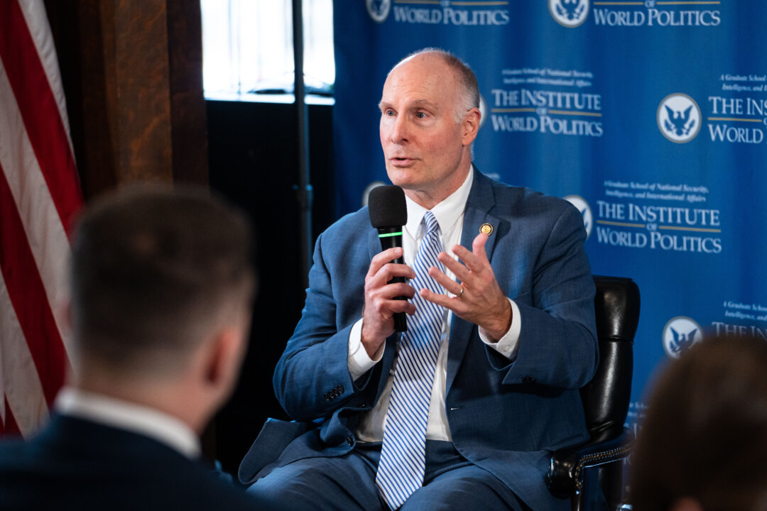 house-committee-on-ccp-chair-urges-philadelphia-mayor-to-cancel-china-flag-raising-ceremony