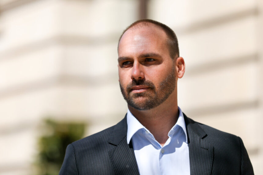 eduardo-bolsonaro:-without-international-pressure,-brazil-would-be-another-venezuela