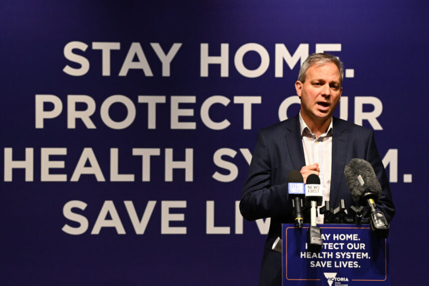 former-victorian-health-chief-says-covid-lockdowns-may-never-return