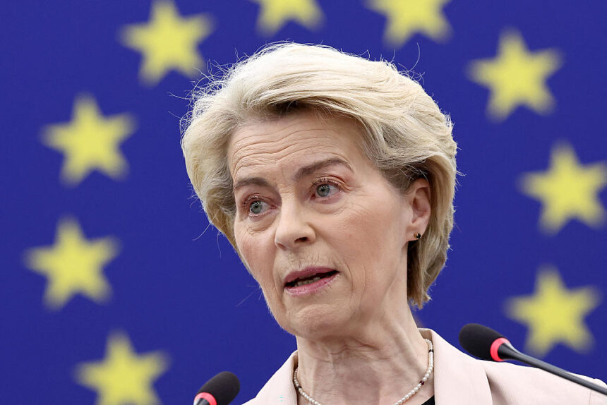 von-der-leyen-praises-australia’s-under-16s-social-media-ban