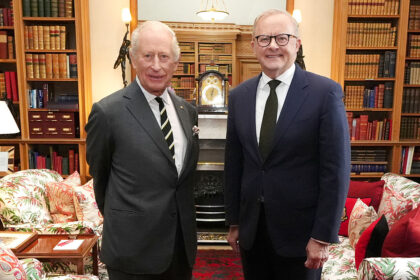 not-on-my-watch:-pm-rules-out-republic-referendum