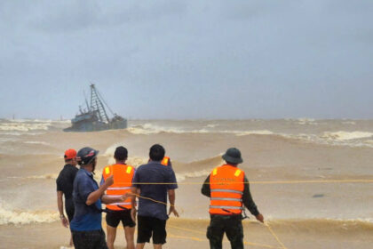 vietnam-evacuates-thousands-and-shuts-airports-as-typhoon-bualoi-makes-landfall