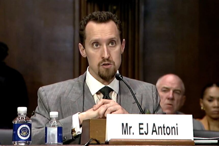 white-house-withdraws-ej-antoni’s-nomination-to-lead-bureau-of-labor-statistics