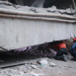 indonesian-rescue-workers-‘racing-against-time’-in-search-for-dozens-in-rubble-of-collapsed-school