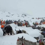 all-stranded-everest-hikers-evacuated-from-remote-tibetan-valley