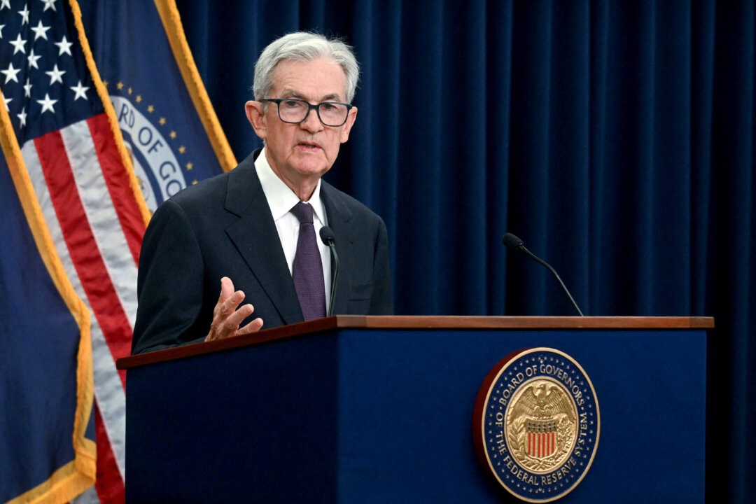 live-now:-federal-reserve-hosts-community-banking-conference live-now:-federal-reserve-hosts-community-banking-conference