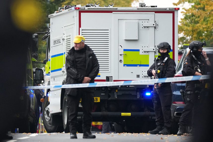 canadian-jewish-group-calls-for-government-to-strengthen-security-after-uk-synagogue-attack