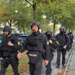munich-oktoberfest-fairgrounds-closed-after-bomb-threat-and-deadly-explosion
