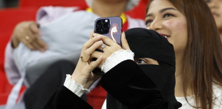 the-smartphone-in-saudi-arabia:-between-women’s-empowerment-and-surveillance