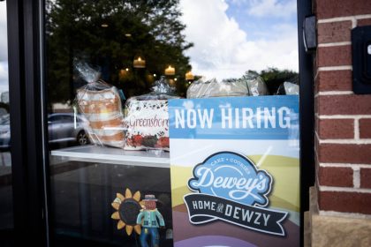 us-government-shutdown-delays-september-jobs-report