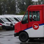 canada-post’s-new-offers-to-union-include-job-cuts-provisions,-no-signing-bonus