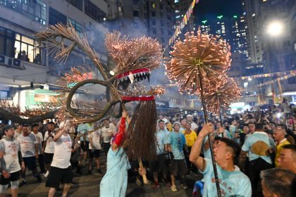 hong-kong’s-fire-dragon-dance-performed-ahead-of-mid-autumn-festival