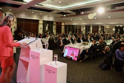 premier-smith-says-alberta-quebec-cooperation-key-for-ai-race-against-china