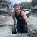 ‘shovel-superman’’:-alberta-man-uses-vacation-to-help-clean-up-floods-in-taiwan