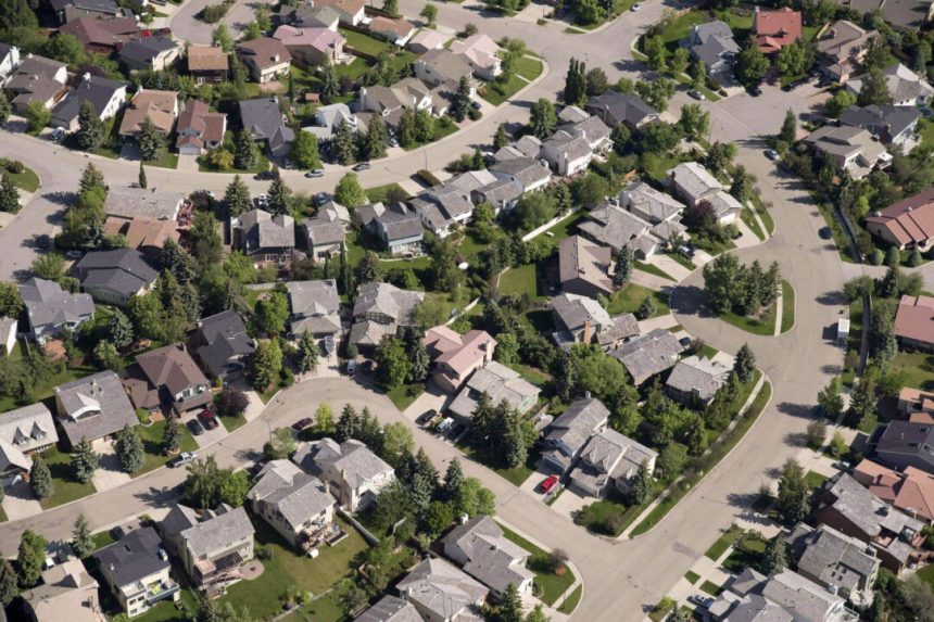 calgary-homeowners-see-highest-increase-in-property-tax-burden-in-canada:-report