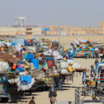 dozens-killed-in-pakistan-afghanistan-clashes,-border-closed