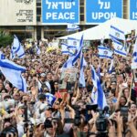 first-7-hostages-released-by-hamas-in-israeli-custody
