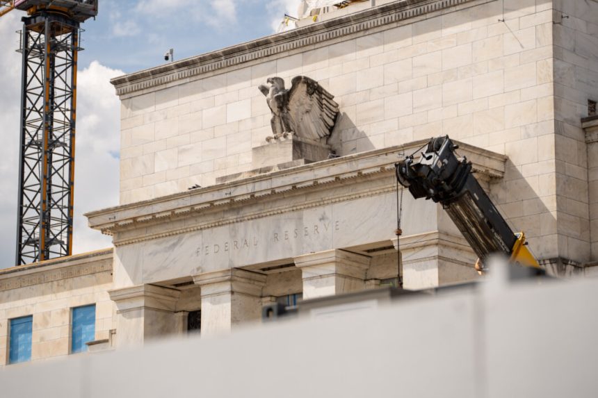 around-half-of-federal-reserve-officials-expect-another-rate-cut-in-october:-meeting-minutes