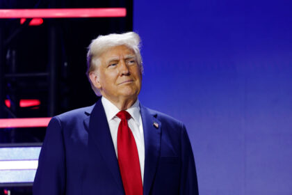 live-now:-trump’s-peace-ceremony-in-egypt;-signing-historic-gaza-cease-fire-deal