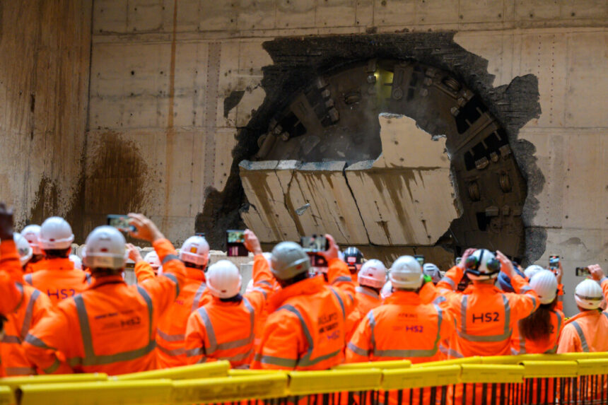 hs2-digs-final-deep-tunnel-between-birmingham-and-west-london