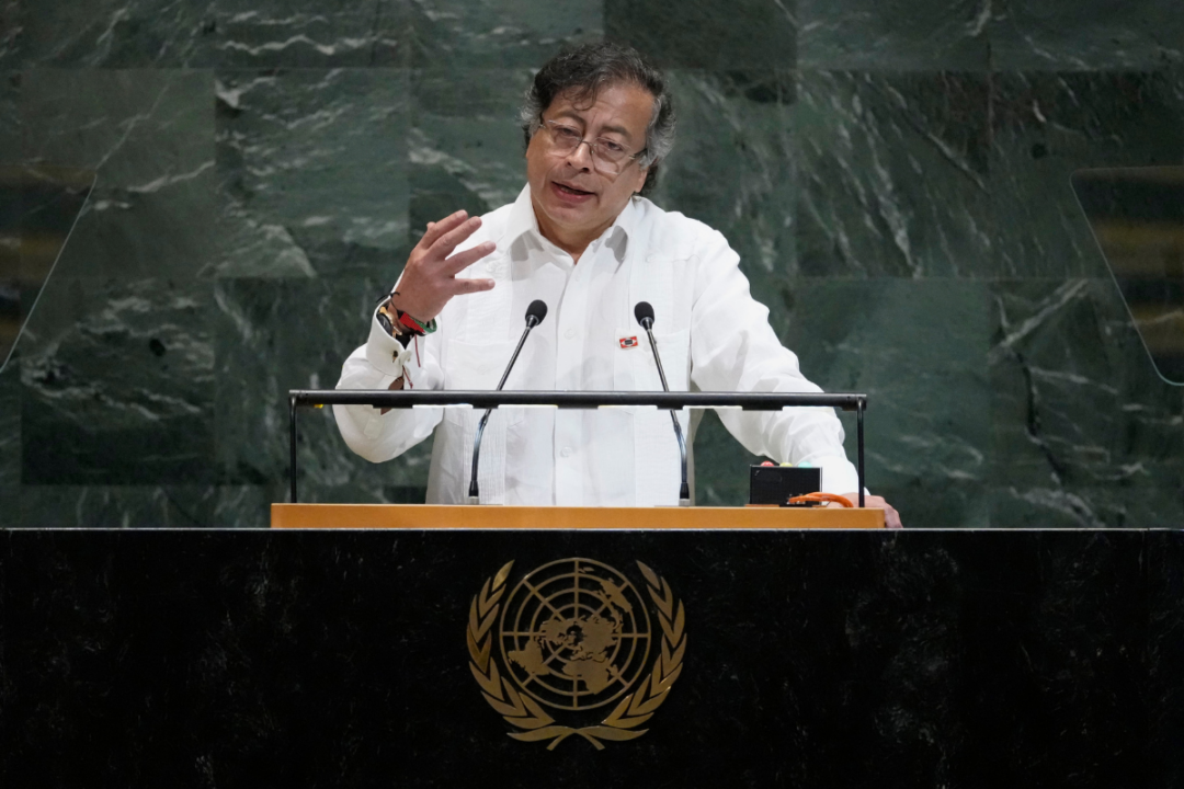 trump-calls-colombian-president-an-‘illegal-drug-leader,’-cuts-us-subsidies