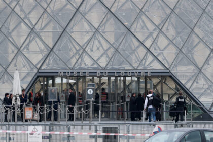 what-jewels-did-the-louvre-thieves-steal?