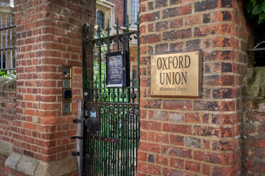 oxford-union-president-elect-who-celebrated-charlie-kirk-shooting-ousted
