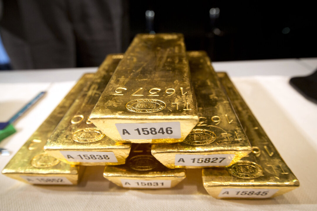 gold-registers-sharpest-single-session-selloff-in-5-years