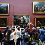 cameras-did-not-cover-jewel-heist-window,-louvre-boss-reveals